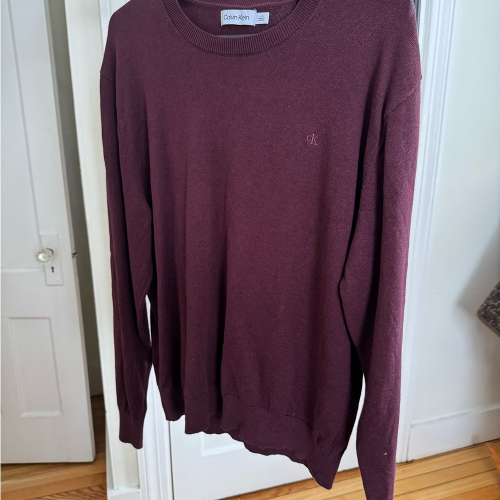 Calvin Klein Brown Crewneck Sweater with Relaxed Fit